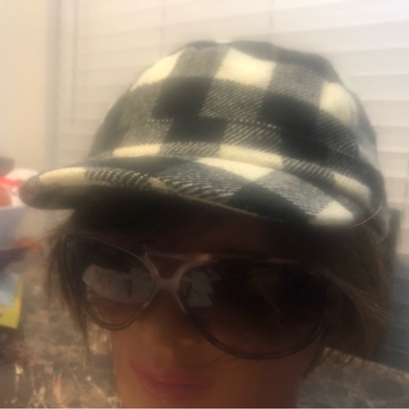 Disney Parks Mickey Mouse Women's Black & White Rhinestones Plaid Hat Size Adult - Picture 6 of 9